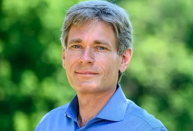 Tom Malinowski